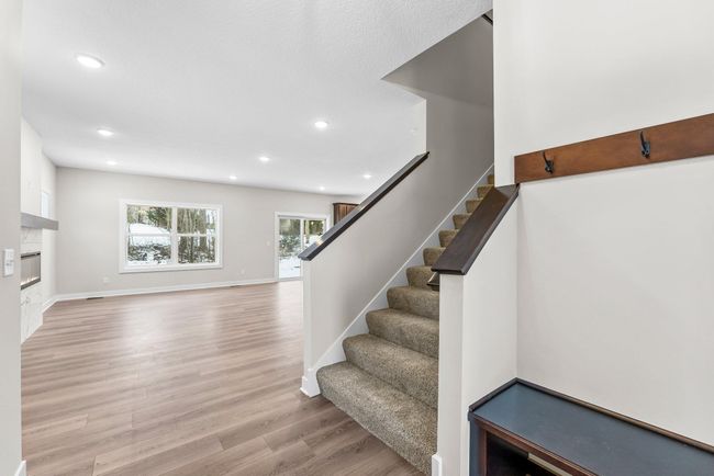 Wide Stairway | Image 27