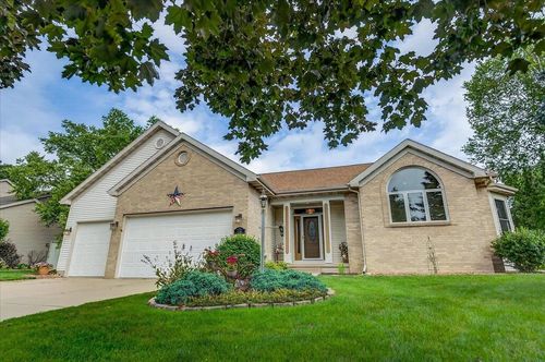 712 Brook Street, DeForest, WI, 53532 | Card Image