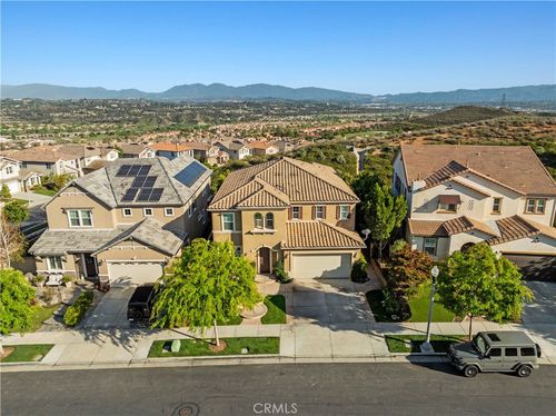 28852 Iron Village Dr, Valencia, CA, 91354 | Card Image