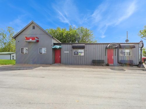 107 S Washington Ave, Lacona, IA, 50139 | Card Image