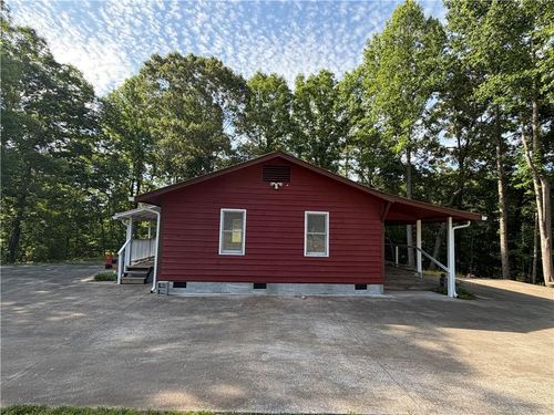 86 Robert Jones Rd, dawsonville, GA, 30534-8228 | Card Image