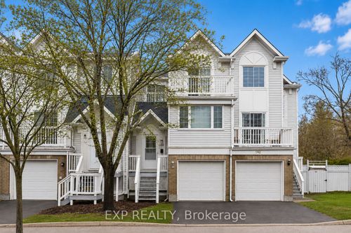 140 Castlegreen Pvt, Ottawa, ON, K1T3N2 | Card Image