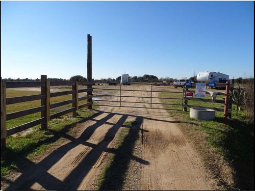 4843 Mieth Rd, Sealy, TX, 77474-8320 | Card Image