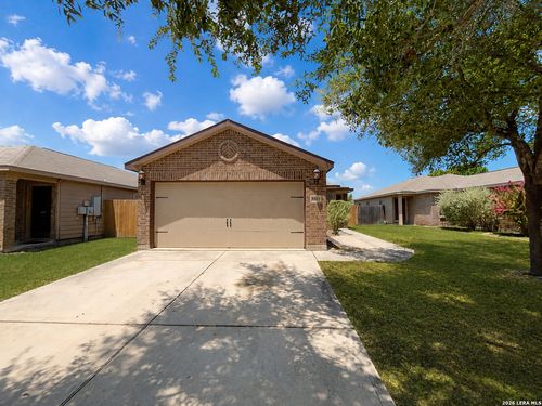 6121 Luckey Run, San Antonio, TX, 78252-2298 | Card Image