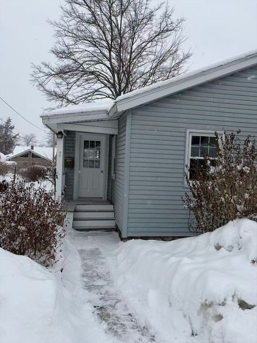 2 Salisbury St, Shrewsbury, MA, 01545-4577 | Card Image