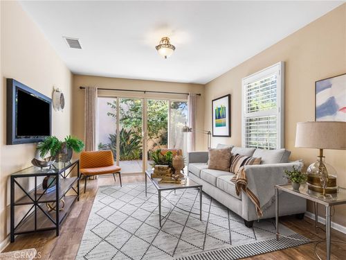 60 Pathway, Irvine, CA, 92618-8807 | Card Image