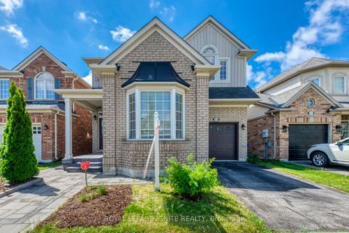 928 Philbrook Dr, Milton, ON, L9T0L3 | Card Image