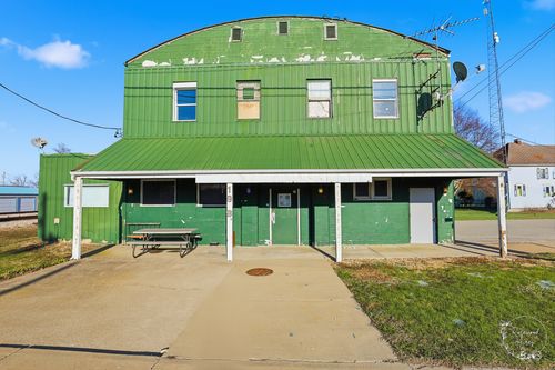 1-19 S Green St, Piper City, IL, 60959-7166 | Card Image