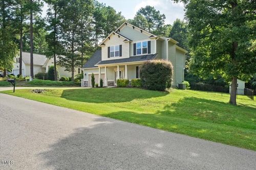 376 Everland Pkwy, Angier, NC, 27501-9073 | Card Image