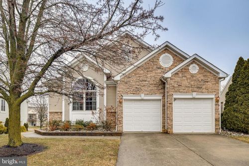 50 Trainor Cir, BORDENTOWN, NJ, 08505-4277 | Card Image