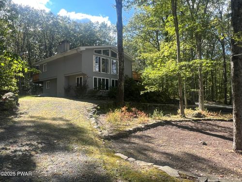 108 Cottonwood Dr, Lords Valley, PA, 18428-4003 | Card Image