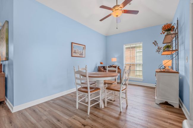 306 S Cameron Ct, House other with 3 bedrooms, 2 bathrooms and 4 parking in Hermitage TN | Image 4