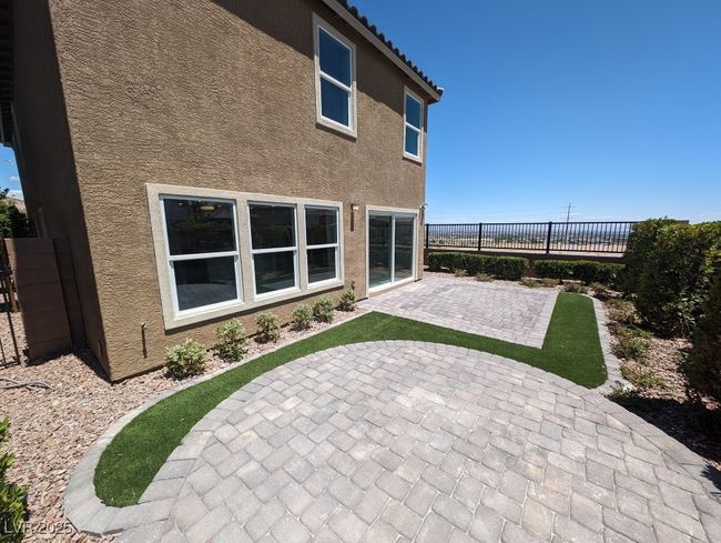 View of patio | Image 12