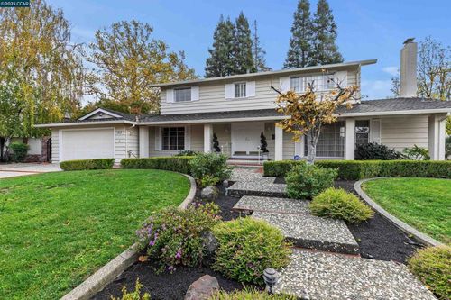 2201 Quiet Place Dr, Walnut Creek, CA, 94598-4246 | Card Image