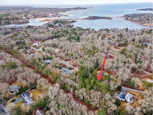 15 Oak Ave, Cataumet, MA, 02534-1043 | Card Image