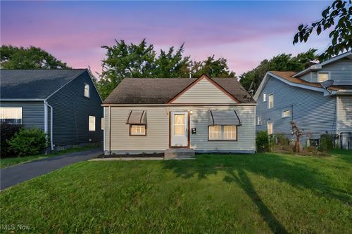 4688 W 148th St, Cleveland, OH, 44135-3414 | Card Image