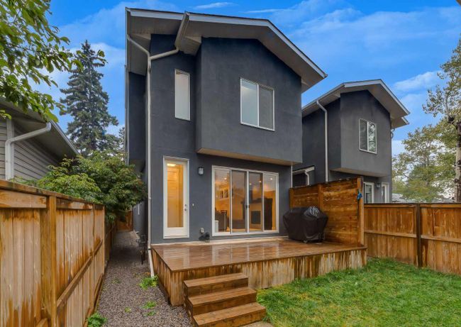 2832 42 Street Sw, Home with 4 bedrooms, 3 bathrooms and 2 parking in Calgary AB | Image 42