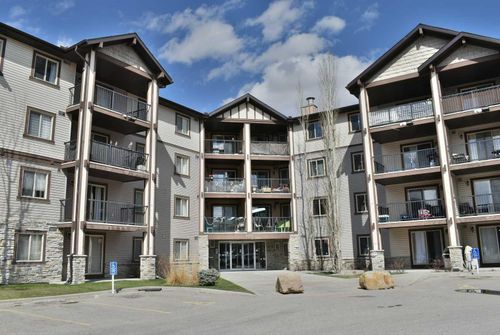 3418-60 Panatella St Nw, Calgary, AB, T3K0M3 | Card Image