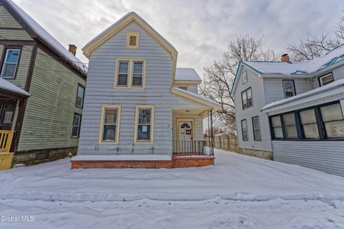 6 Mason St, Johnstown, NY, 12095-1230 | Card Image