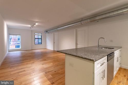 unit-411-224 Church Street, PHILADELPHIA, PA, 19106 | Card Image