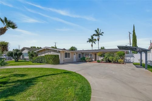 4751 Saint Andrews Ave, Buena Park, CA, 90621-1038 | Card Image