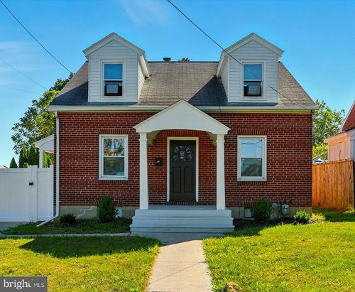 934 Quentin Rd, LEBANON, PA, 17042-6927 | Card Image