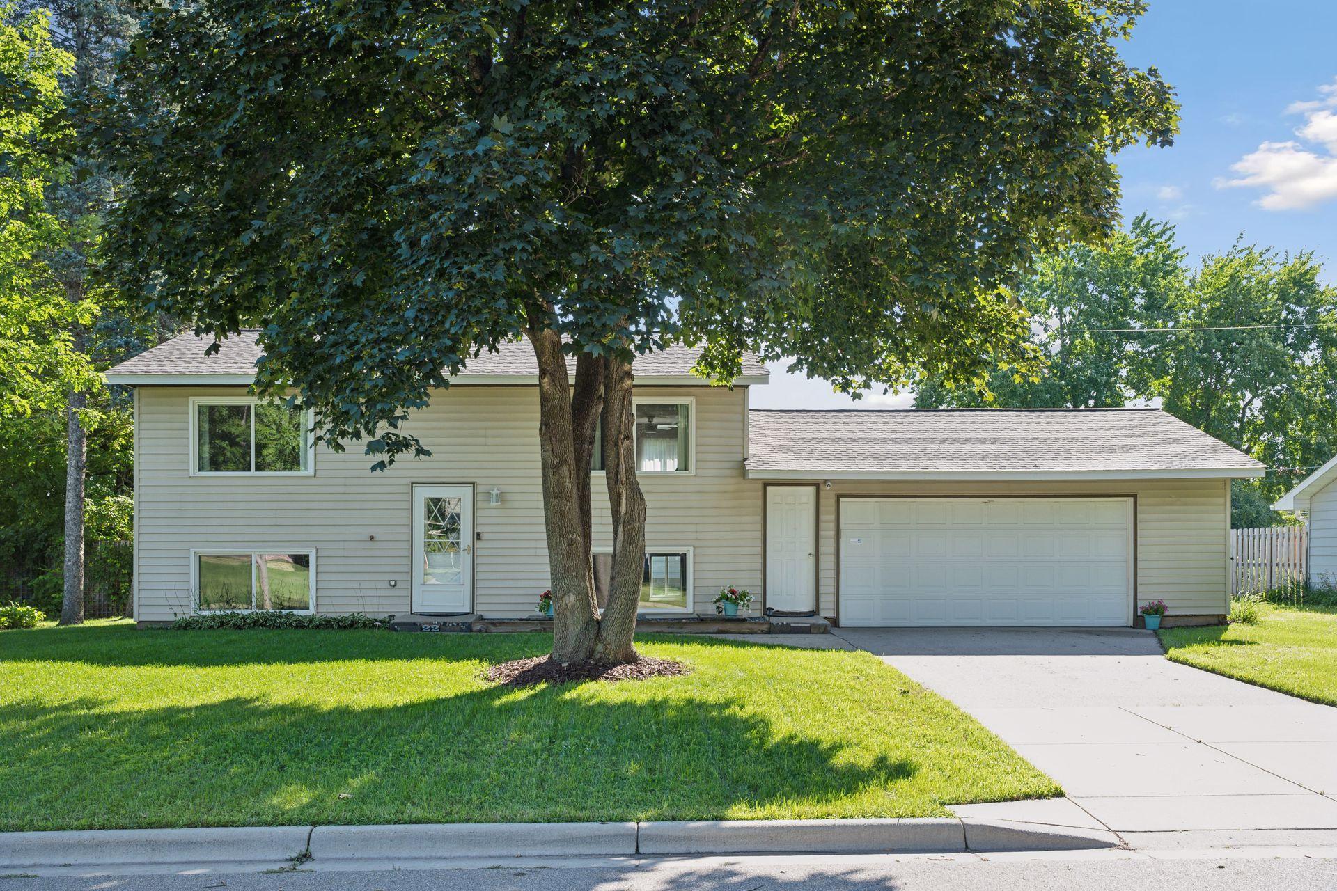 4th Ave, Saint Joseph, MN 56374