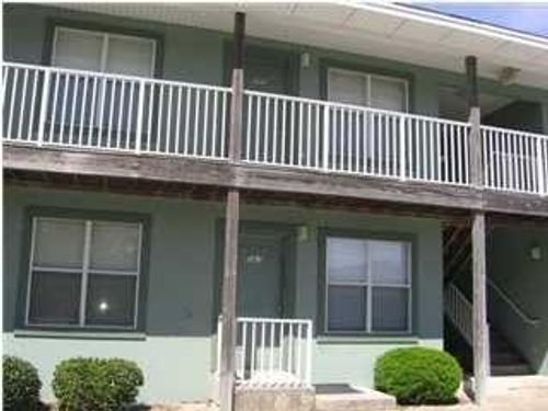575 Florosa Ct, Mary Esther, FL, 32569-2413 | Card Image