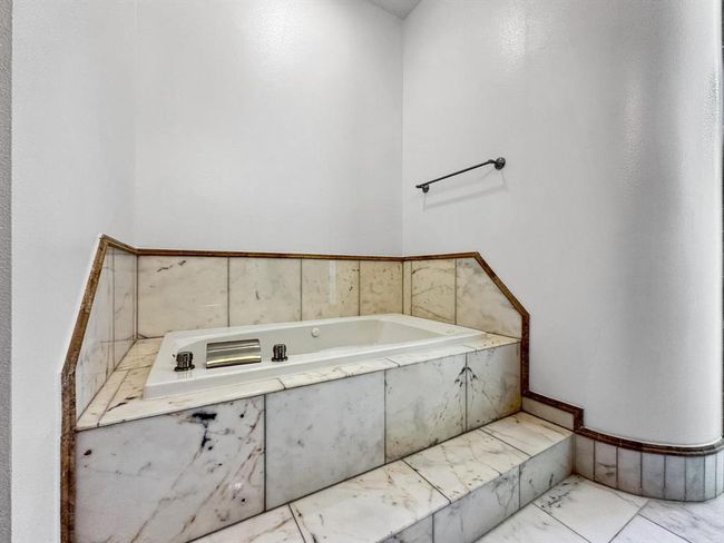 2014 Sabine St, House other with 4 bedrooms, 5 bathrooms and 2 parking in Houston TX | Image 29