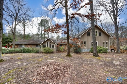 174 Heather St, Laceys Spring, AL, 35754-3308 | Card Image