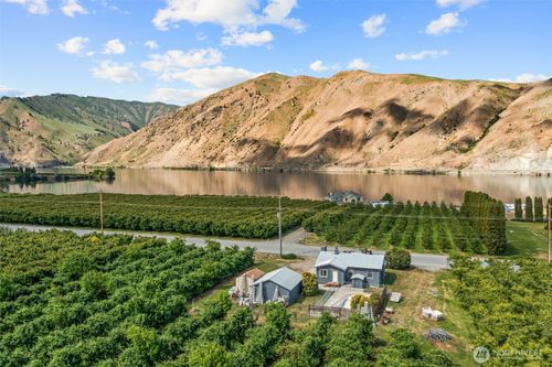 21500 Cascade Loop, Orondo, WA, 98843 | Card Image