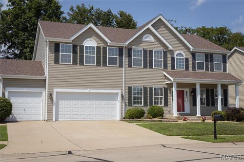 111 Preston Cir, O Fallon, MO, 63368-7090 | Card Image