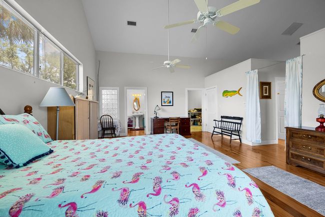 293 Se 221st St, House other with 2 bedrooms, 2 bathrooms and null parking in Suwannee FL | Image 24