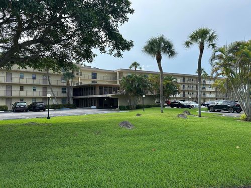apt-421-9355 Sw 8th St, Boca Raton, FL, 33428-6869 | Card Image