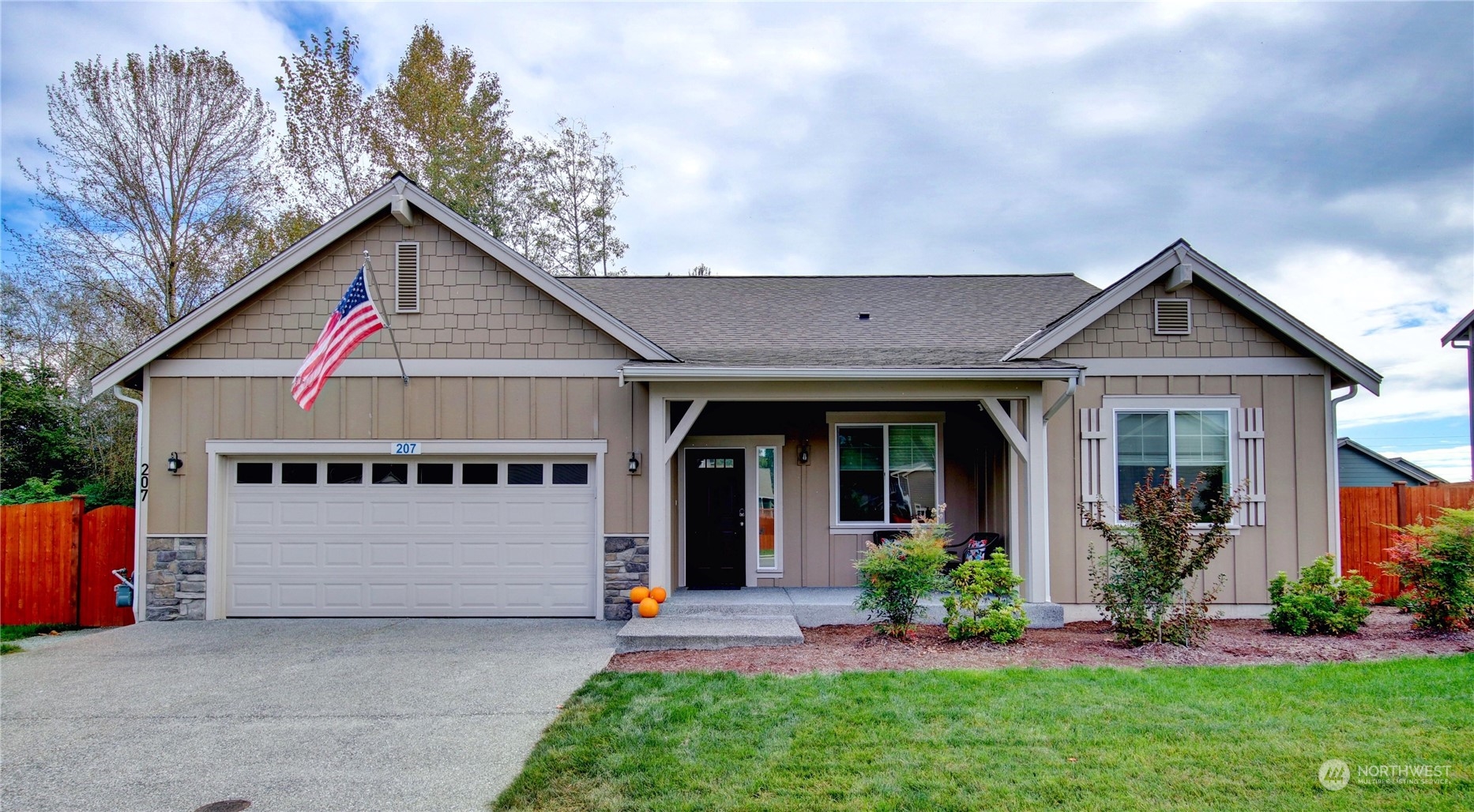 Shannon Ave, Sedro Woolley, WA 98284