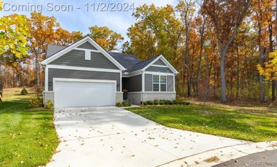 4397 Silica Drive, Condo with 3 bedrooms, 3 bathrooms and null parking in Orion Twp MI | Image 2