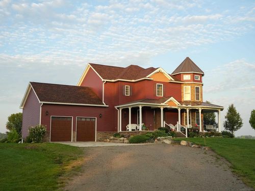 5600 Fairway Ln, Lexington, MI, 48450-8784 | Card Image