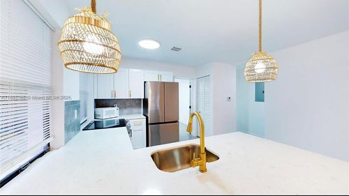 unit-1-2529 Ne 181st St, North Miami Beach, FL, 33160-2085 | Card Image