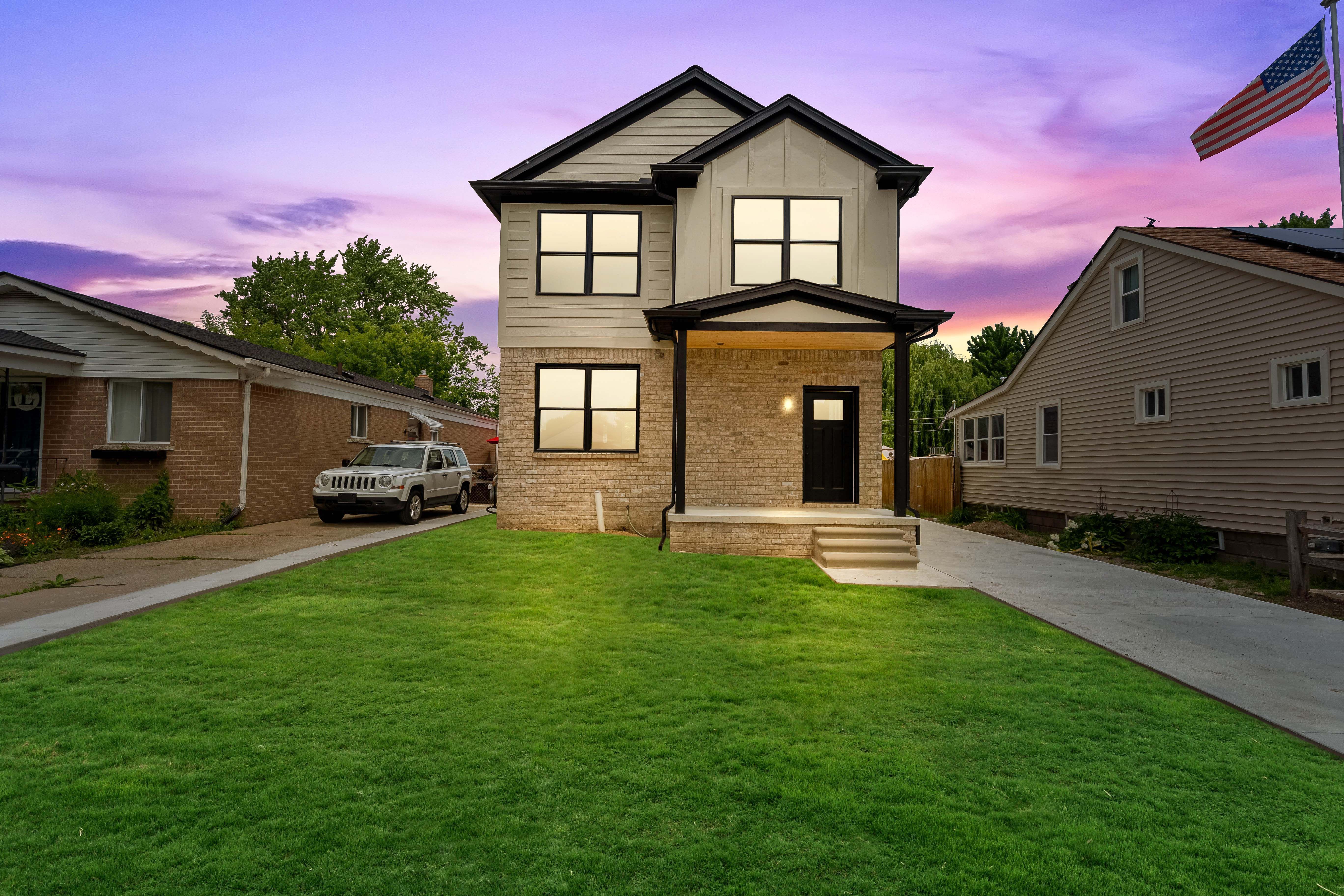 Doremus St, Saint Clair Shores, MI 48080