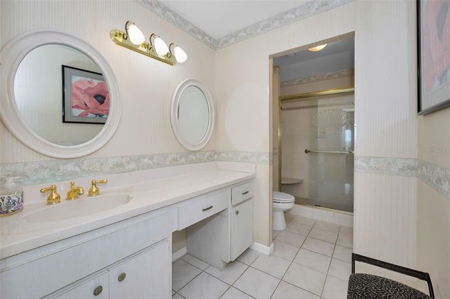 Master Vanity | Image 21