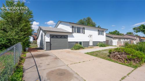 2519 Monterey Rd, Colorado Springs, CO, 80910-1233 | Card Image