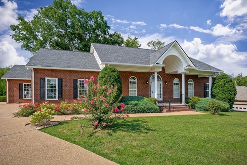 2108 Boxwood Cir, Cookeville, TN, 38506-4942 | Card Image