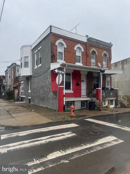 2101 S Cecil St, PHILADELPHIA, PA, 19143-5913 | Card Image