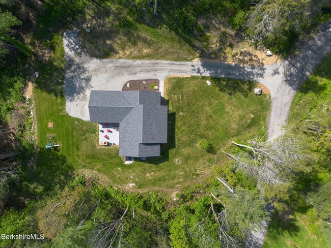 10 Terra Ferma Dr, House other with 3 bedrooms, 3 bathrooms and null parking in Egremont MA | Image 33