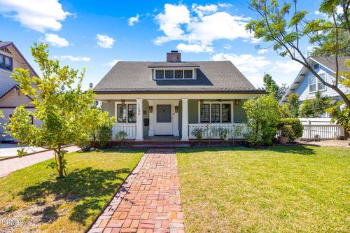 1496 Las Lunas St, Pasadena, CA, 91106-1226 | Card Image