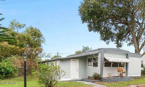 5216 Pineland Ave, PORT ORANGE, FL, 32127-5556 | Card Image