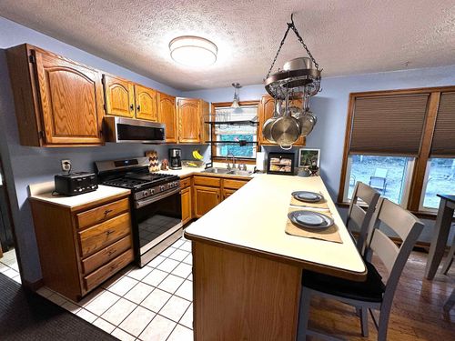 29 Coastal Way, Greenland, NH, 03840-2601 | Card Image