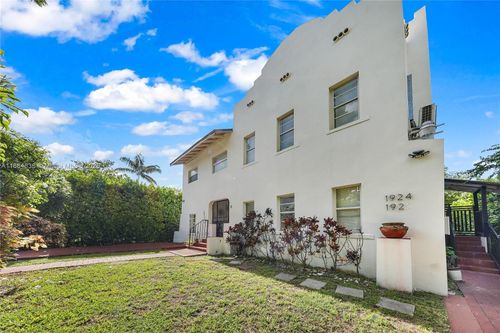 1924 Sw 9th St, Miami, FL, 33135-3397 | Card Image