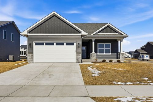 1760 Sherman Dr, Iowa City, IA, 52240-4791 | Card Image