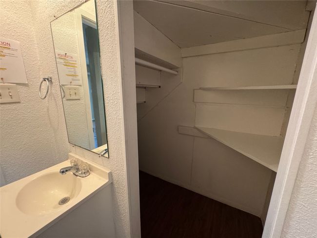 APT-102 - 5006 W Wind Trl, Home with 2 bedrooms, 2 bathrooms and 1 parking in Austin TX | Image 7
